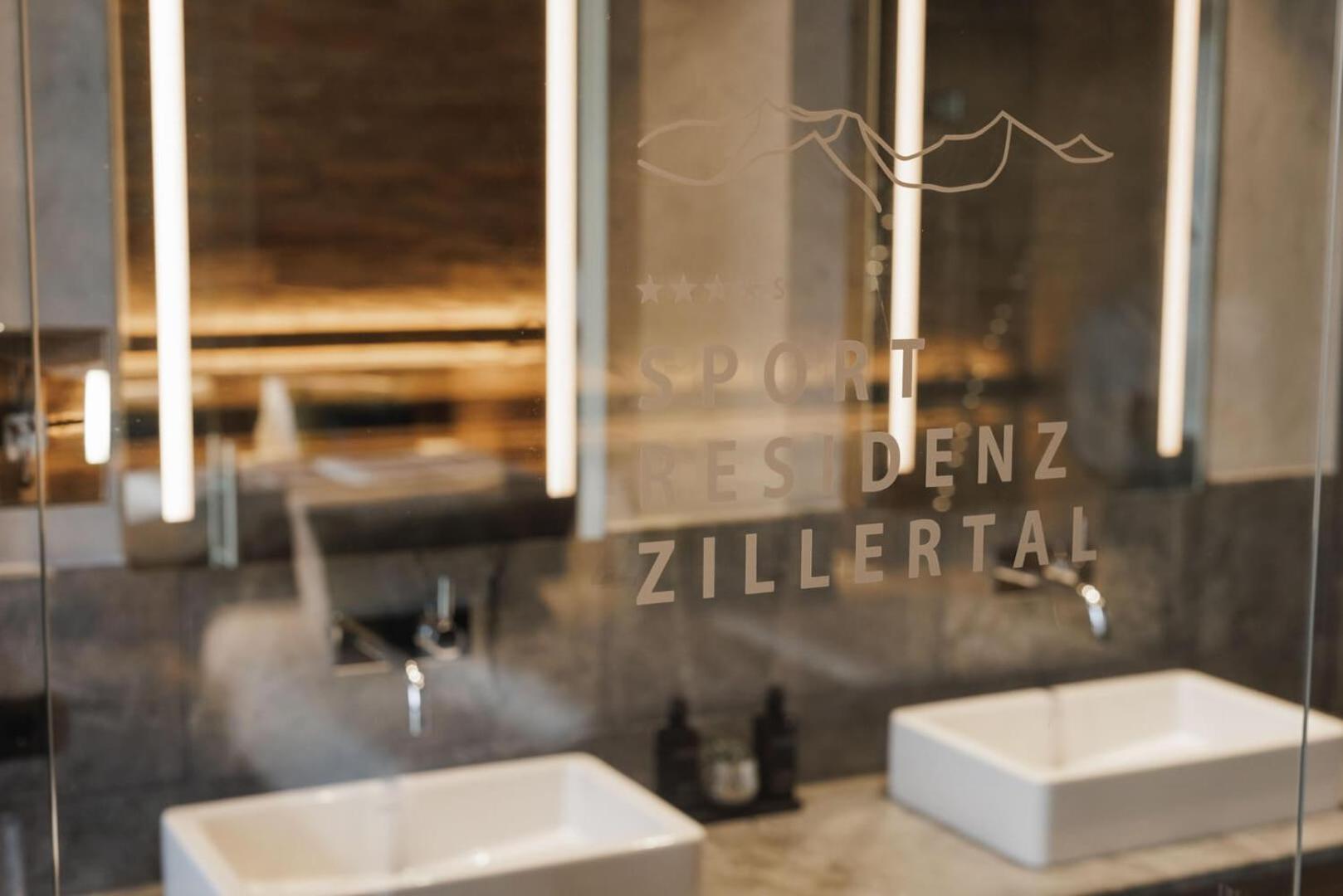 Sportresidenz Zillertal Hotel Uderns Kültér fotó